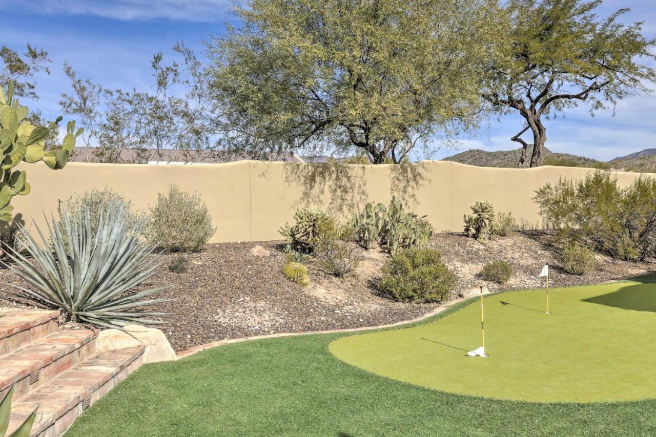 Cave Creek Oasis With Putting Green, Spa And Mtn View! Exterior photo